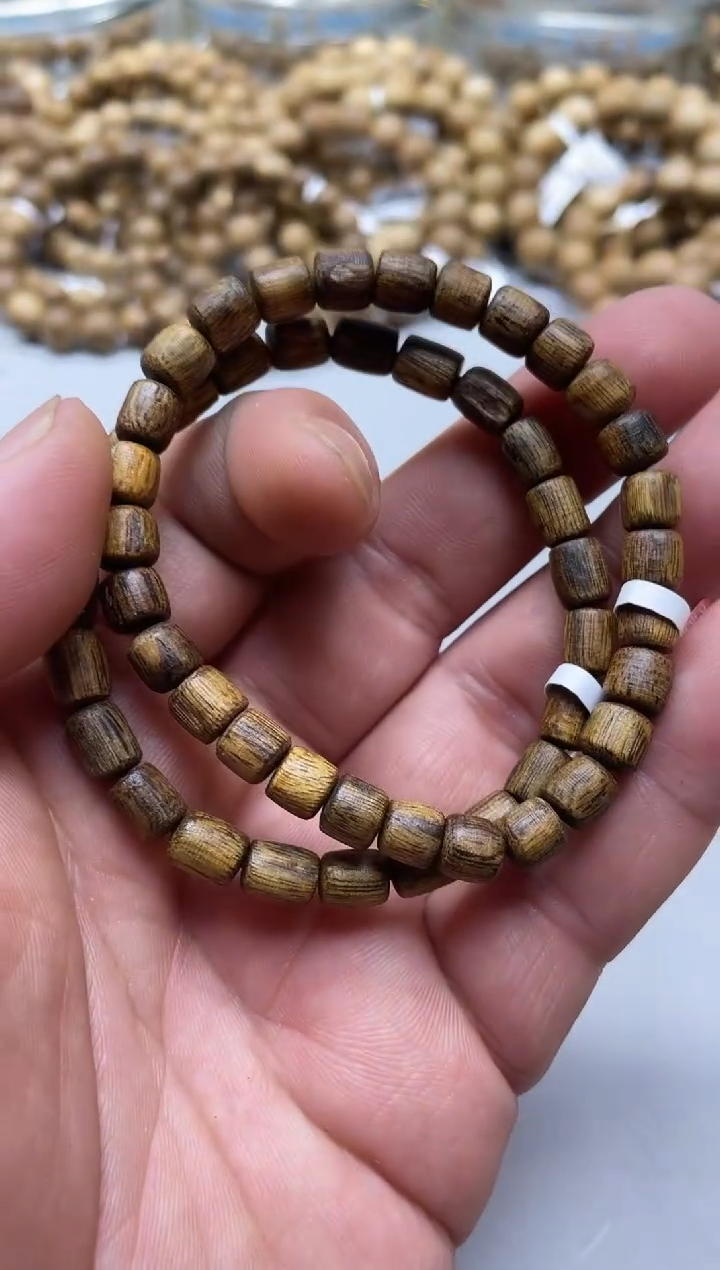 【闪购商品】沉香手串红金猊随型单圈多样性发其一