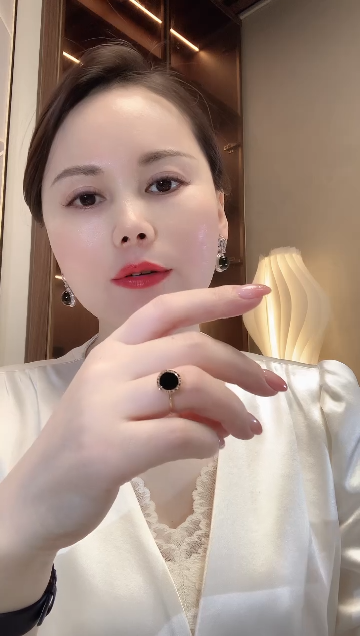 【闪购商品】翡翠戒指18K金镶嵌A11 多样性发货一件