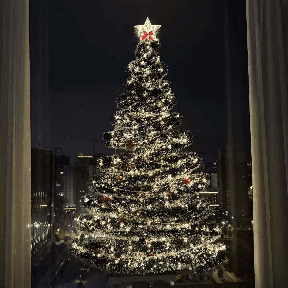 【百变】圣诞节客厅落地窗户diy圣诞树挂件道具圣诞节氛围场景布置