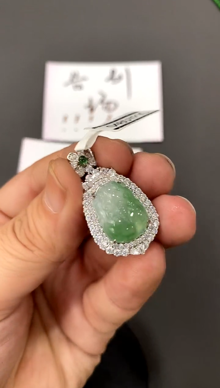 【闪购商品】翡翠颈饰银S925镶嵌买断价