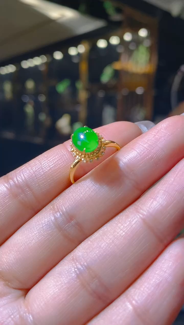 【闪购商品】翡翠戒指18K金镶嵌018
