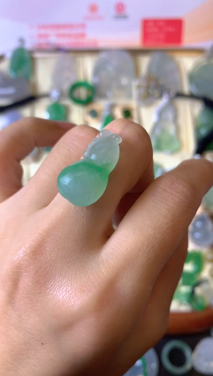 【闪购商品】定制翡翠未镶嵌毛货抛光