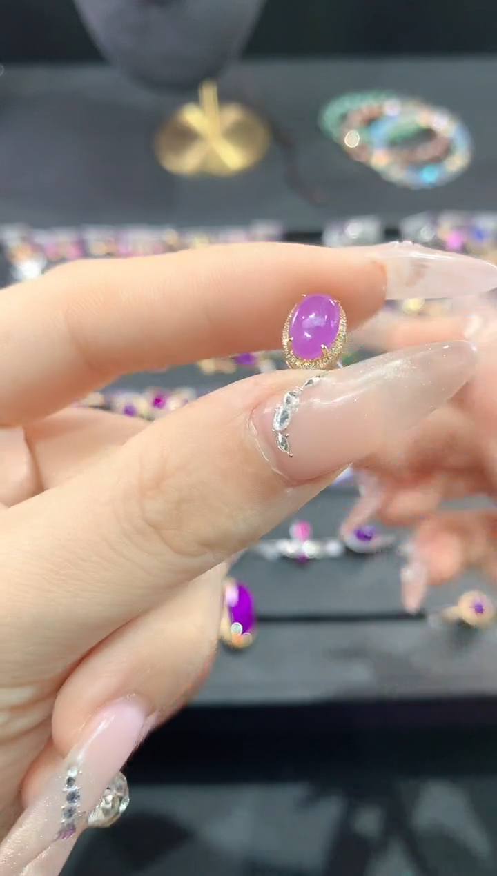 苏纪石（舒俱来）18K金镶嵌.饰品