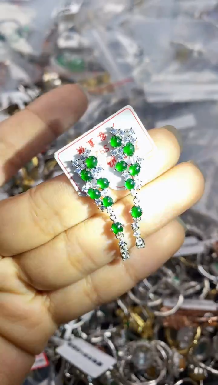 银S925镶嵌戒指翡翠666---1