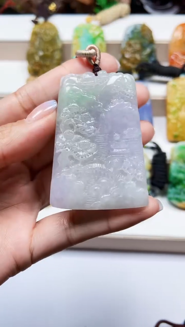 颈饰未镶嵌翡翠翡翠A货