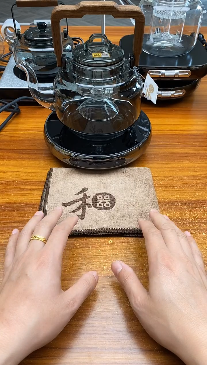 【闪购商品】禾器/烟灰雅韵壶+X2+茶巾
