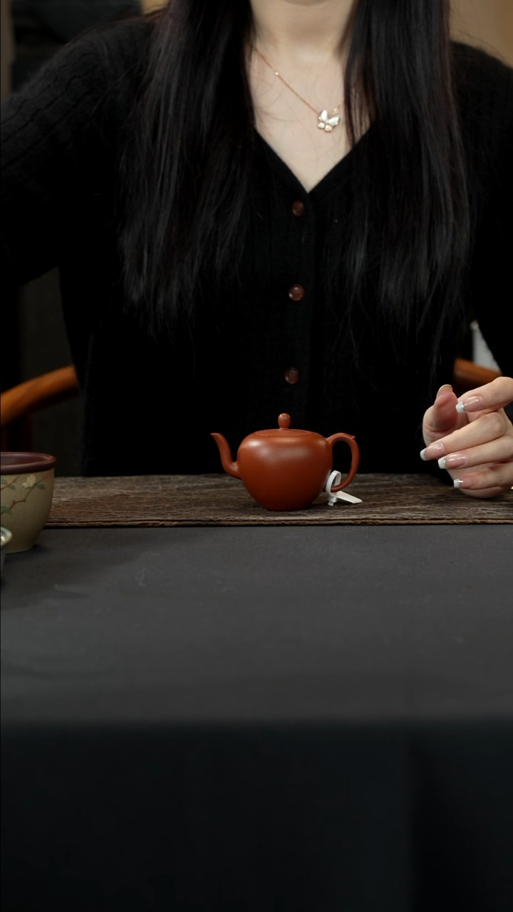 【闪购商品】紫砂茶壶朱泥美人肩壶120cc