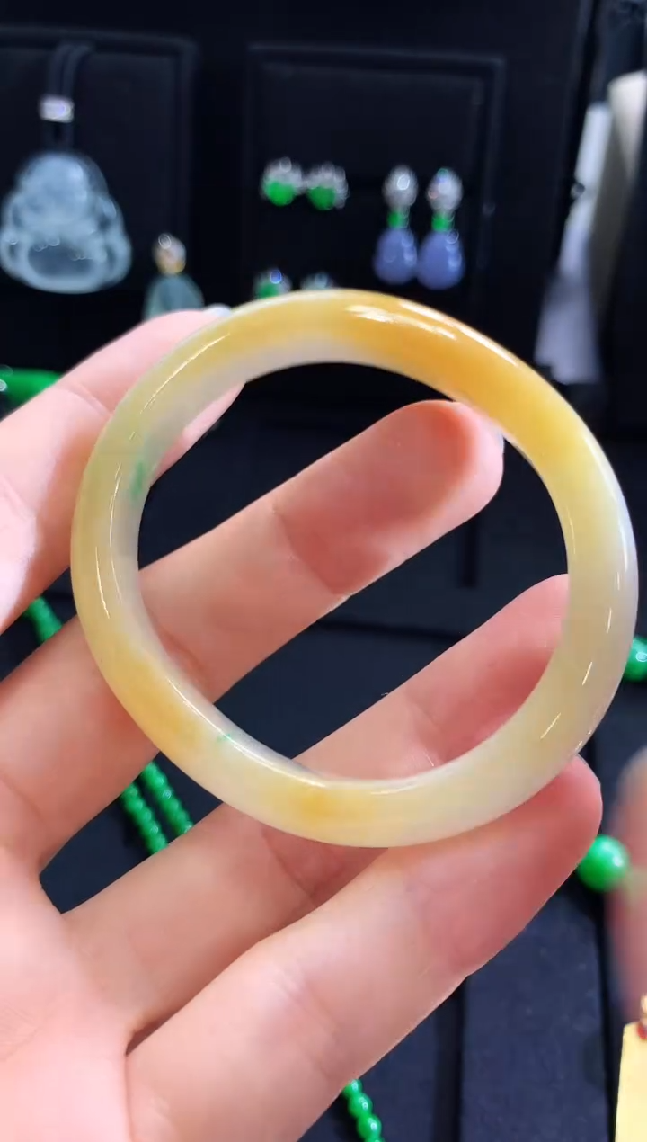 【闪购商品】翡翠手镯未镶嵌手镯52（贵妃）