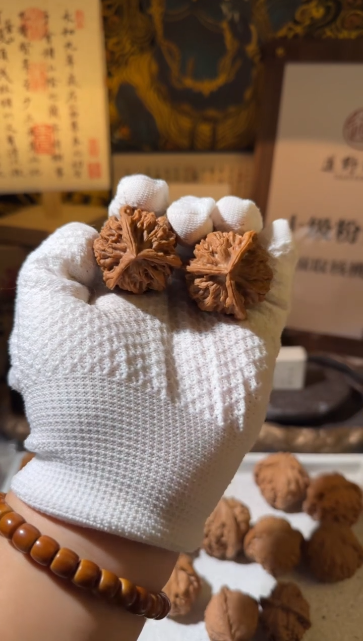 把件文玩核桃39全品玉玲珑奔