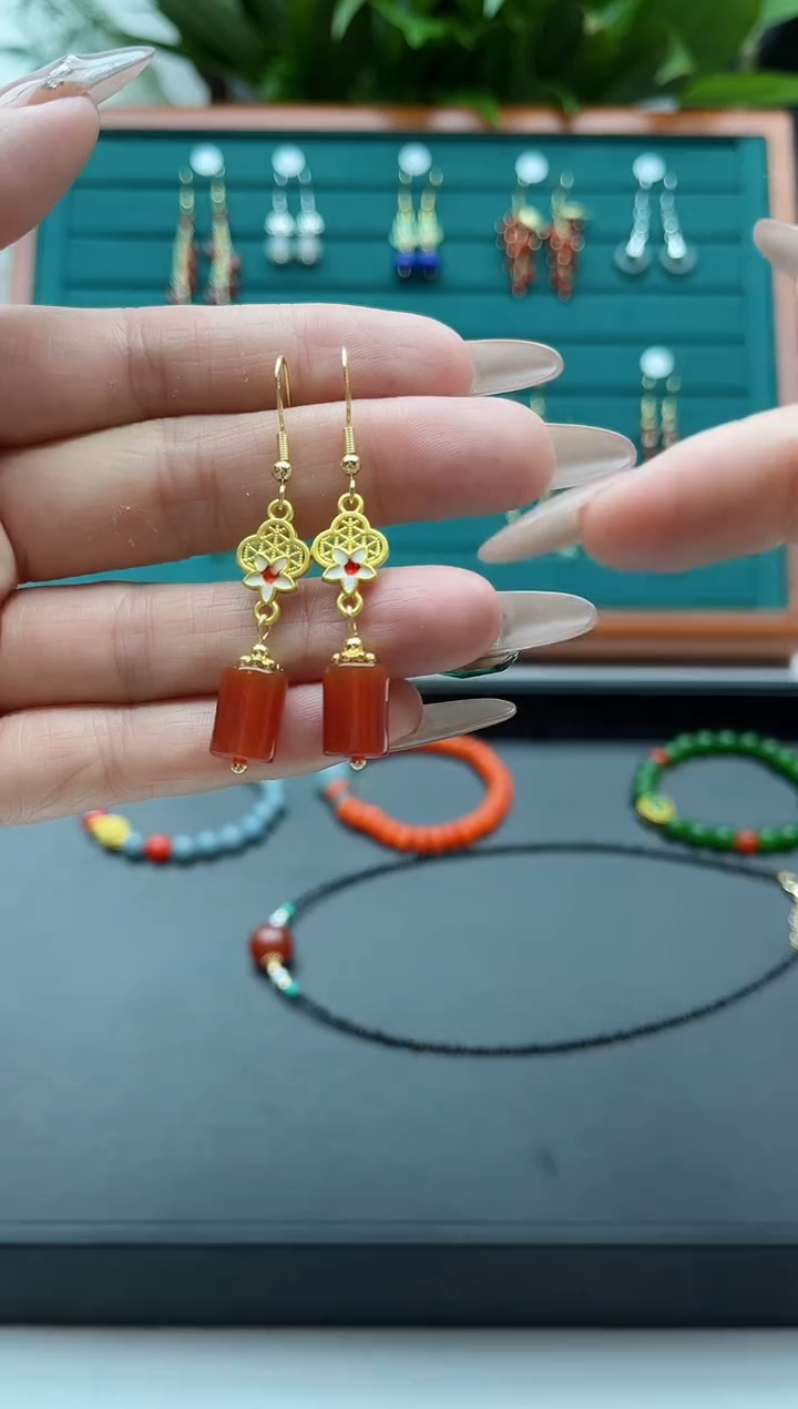 【闪购商品】南红玛瑙耳饰银S925镀金镶嵌039红