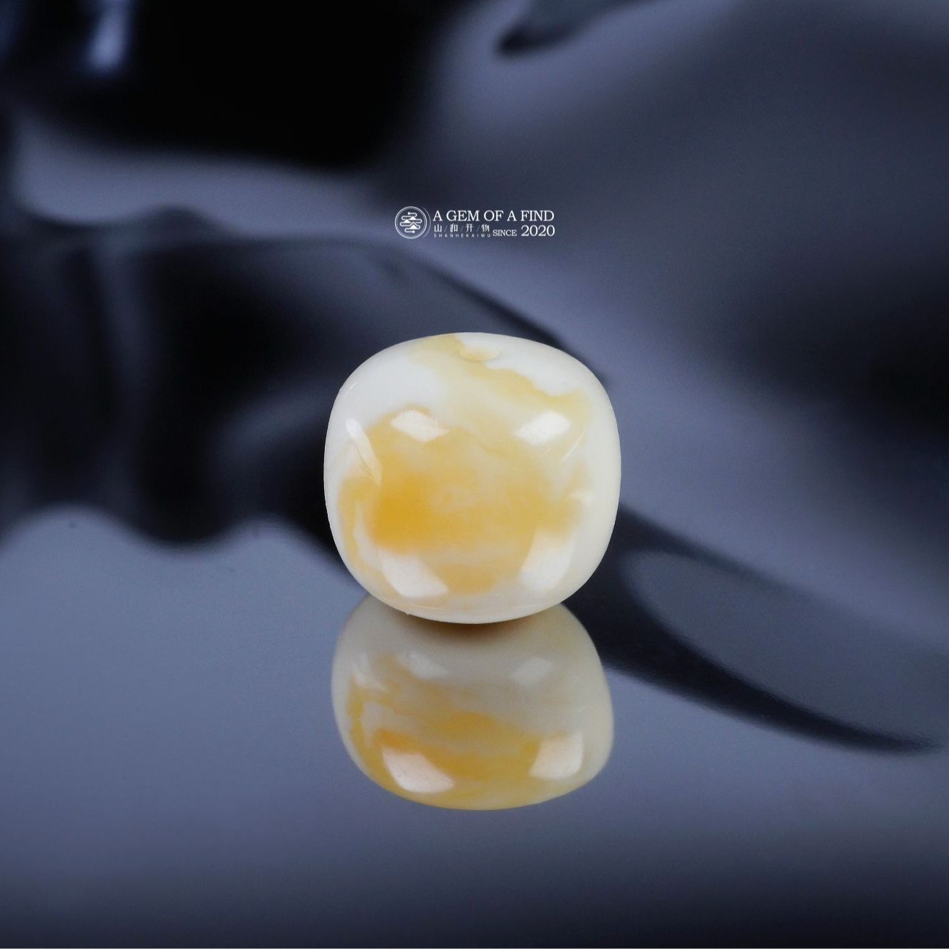 山和开物｜9.9mm浓白蜡金妖花满蜡老型文玩配饰 天然琥珀蜜蜡