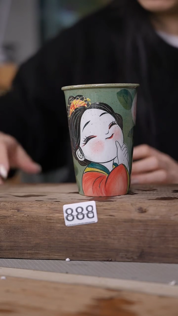 【闪购商品】瓷片福利！胖妞系列手握杯