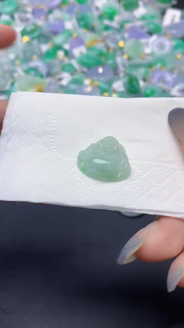 翡翠未镶嵌颈饰天然缅甸a货翡翠