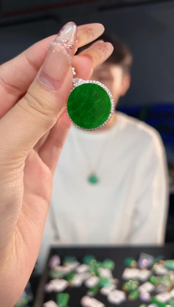 【闪购商品】翡翠颈饰18K金镶嵌缅料A货/支持复检/一件