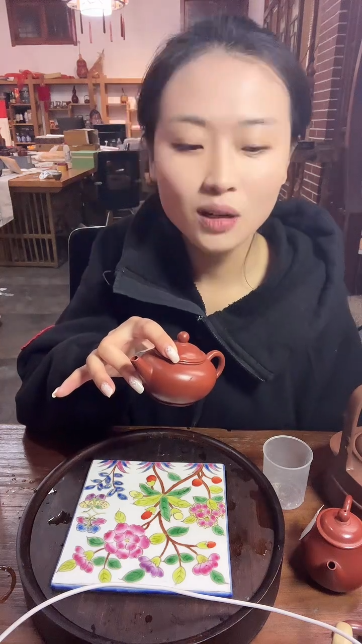 ?****?紫砂壶      