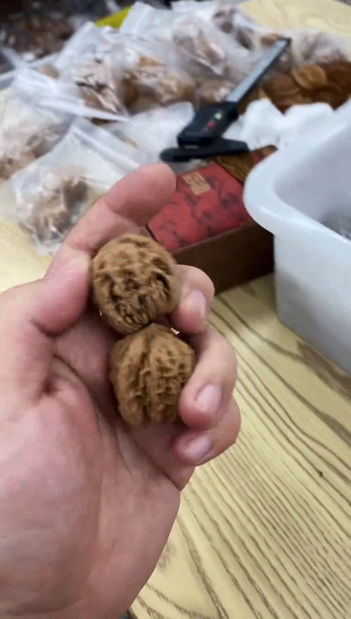 把件核桃哥们个位数福利单四座楼手捻#3509877