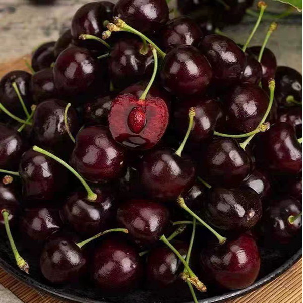 精选智利进口车厘子鲜甜多汁宝妈水果J-4J5斤装海运 内附果径卡