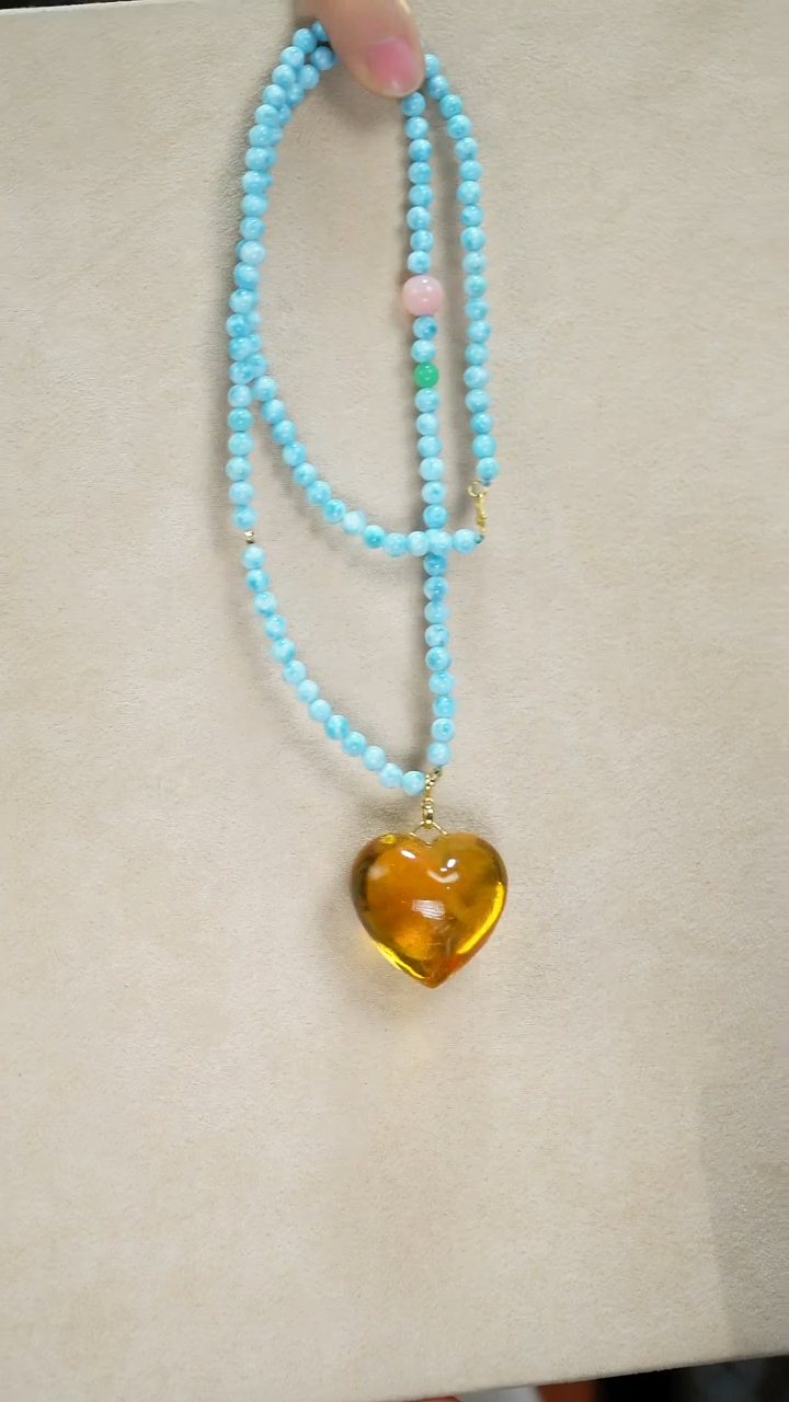 金珀颈饰未镶嵌天然爱心金珀项链