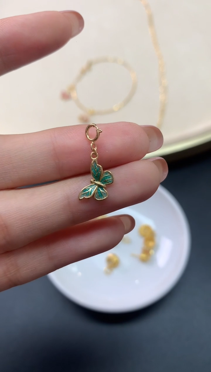 18K金吊坠(不含链)吊坠（不含链）|399+0多样性发货一件