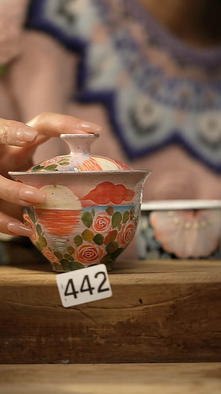 【闪购商品】瓷片油画风·彩绘·设计师石一款 盖碗