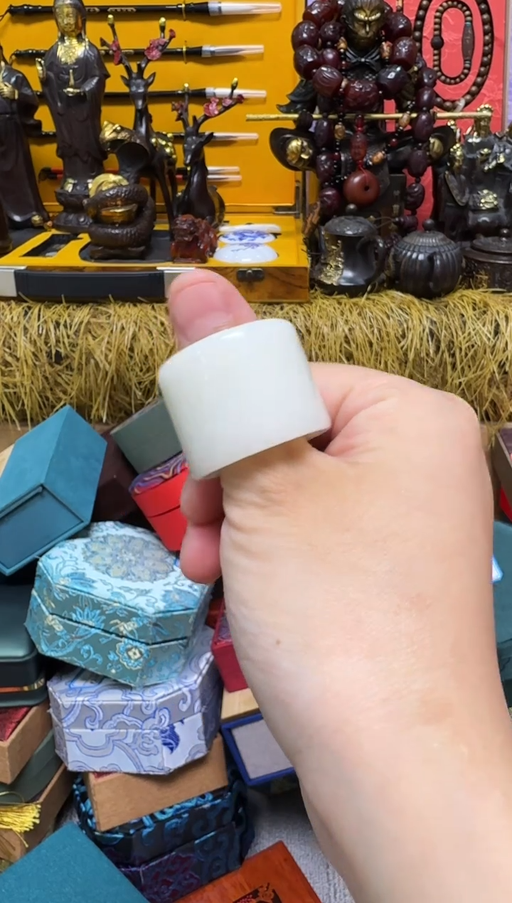 【闪购商品】和田玉颈饰未镶嵌艳艳专属精品链接257