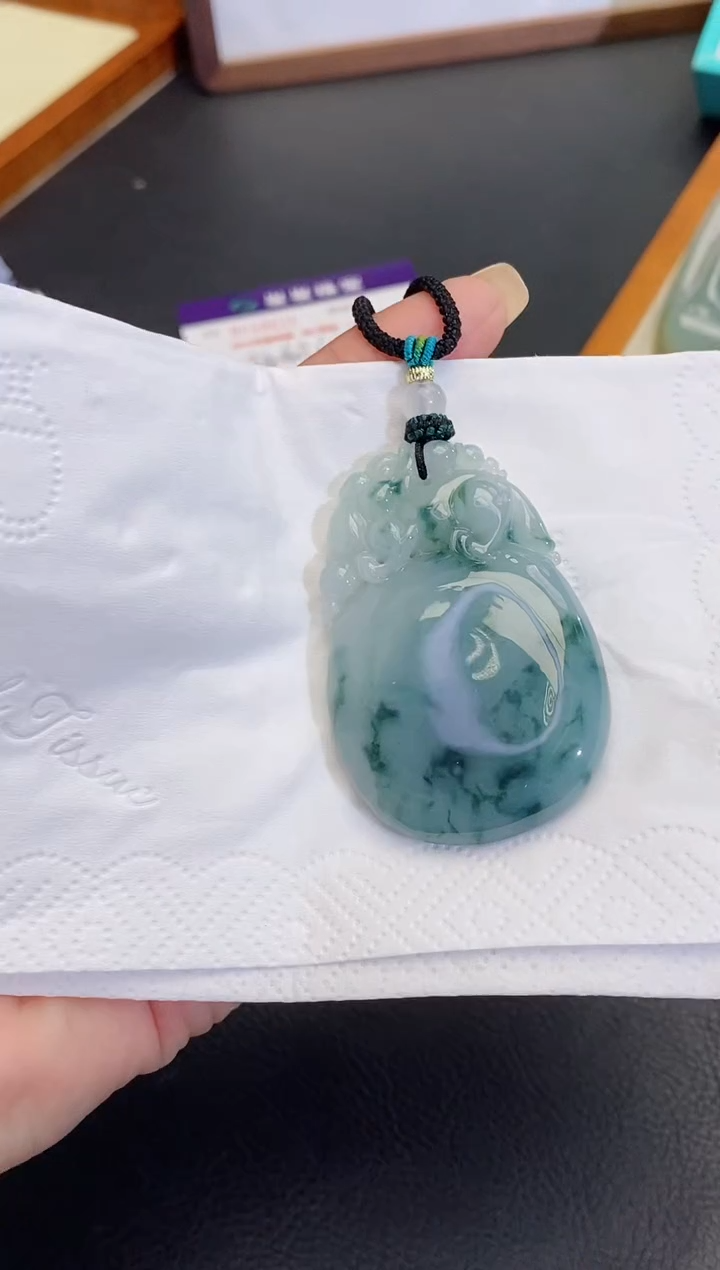 颈饰未镶嵌翡翠缅甸天然翡翠