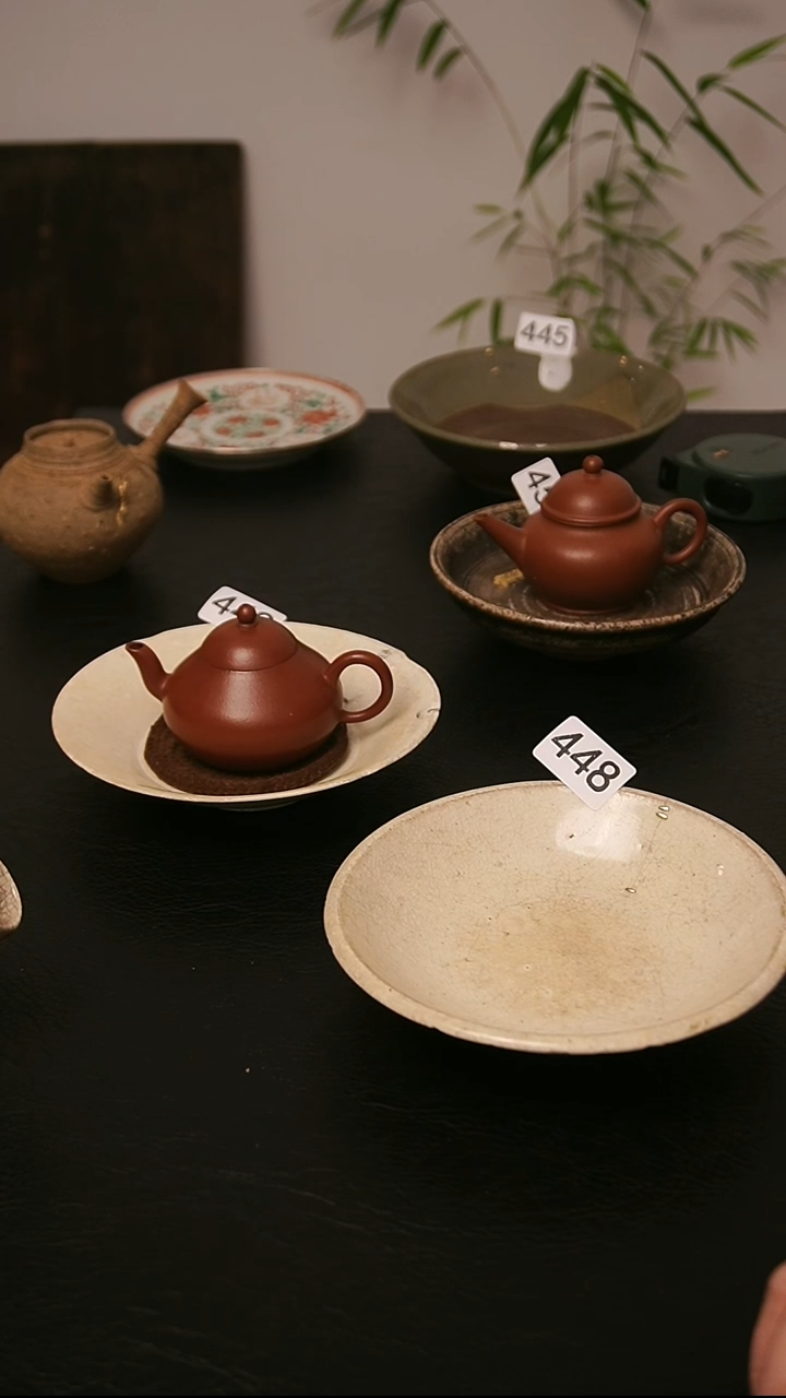 緈****?青白瓷壶承448