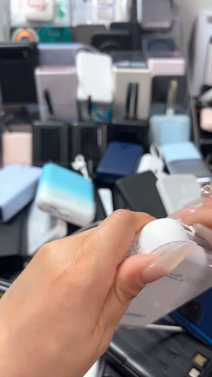 夹子款楚***人精品数据线1111