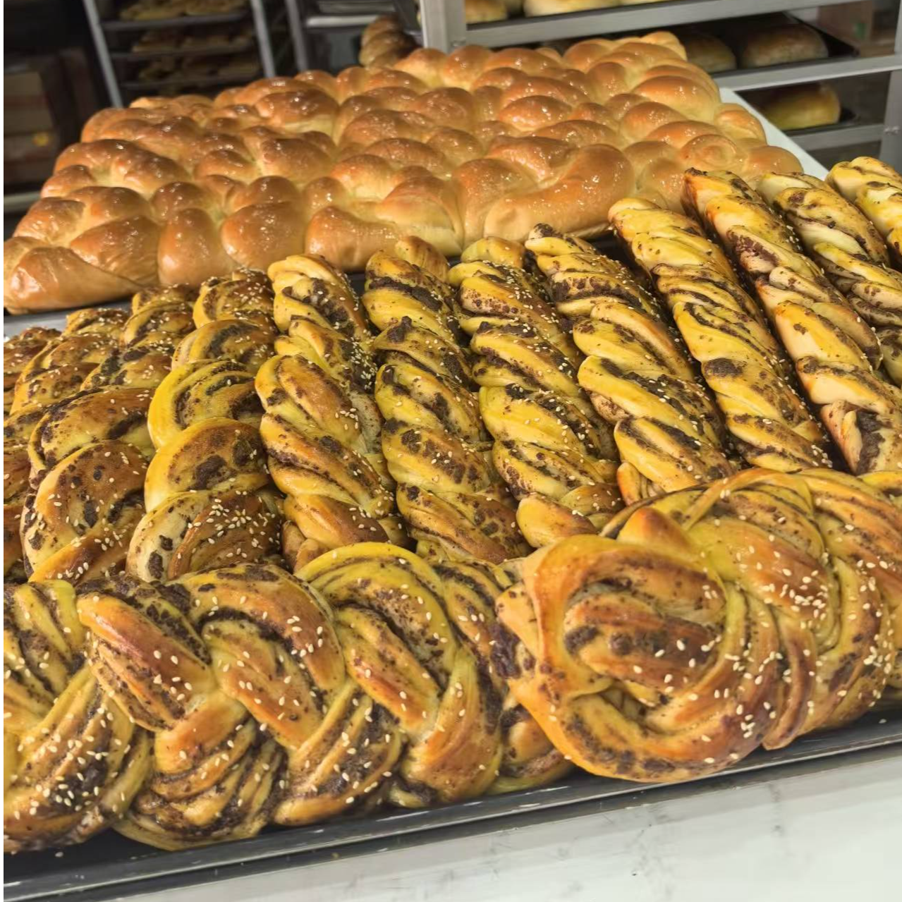 八七豆沙辫子面包