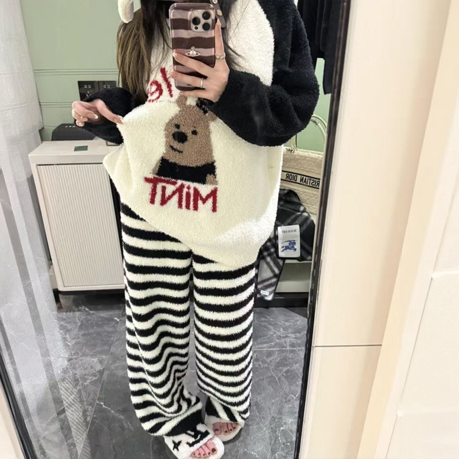 【维尼小熊】可爱小熊睡衣女秋冬季新款加绒半边绒保暖家居服两件套