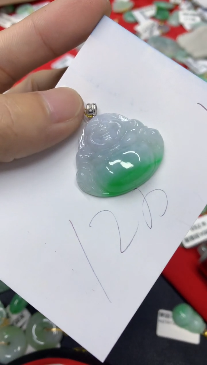 【闪购商品】翡翠颈饰18K金镶嵌翡翠