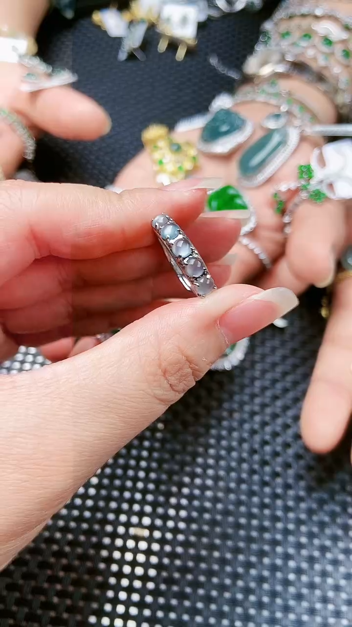 【闪购商品】翡翠戒指未镶嵌1111111111