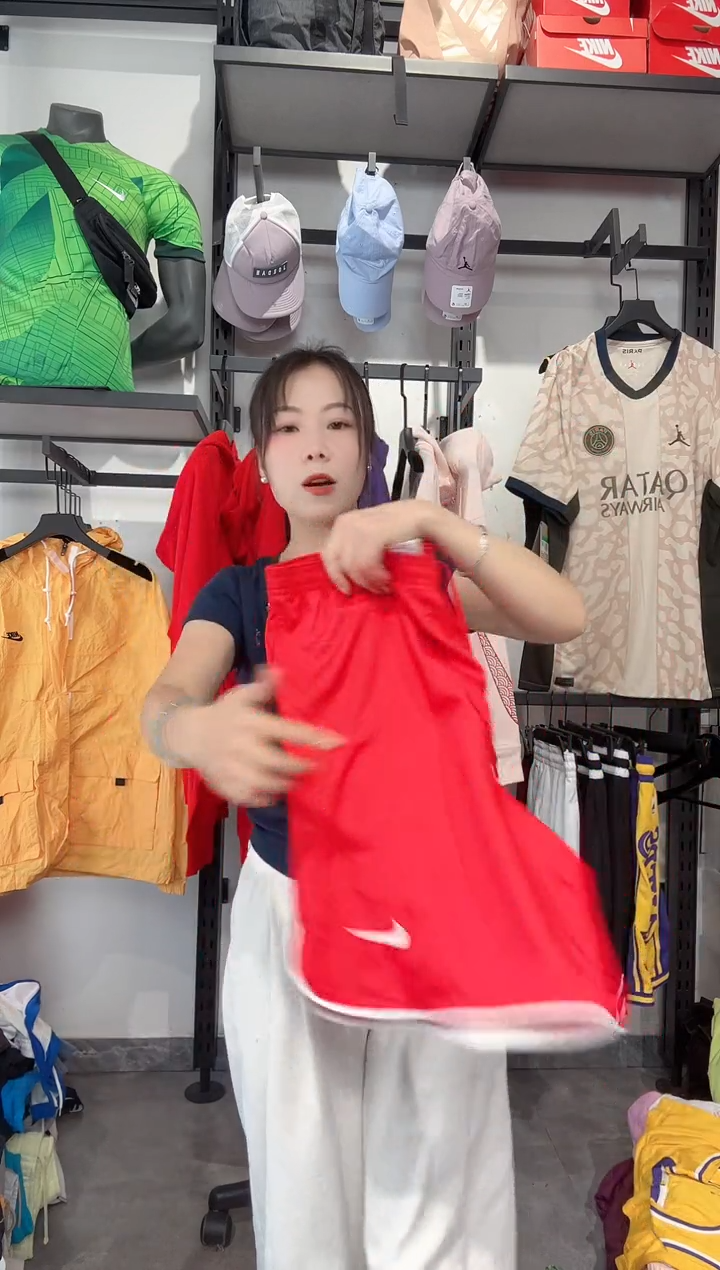 1443   编码 瑕疵款直播间过款为准 尺码