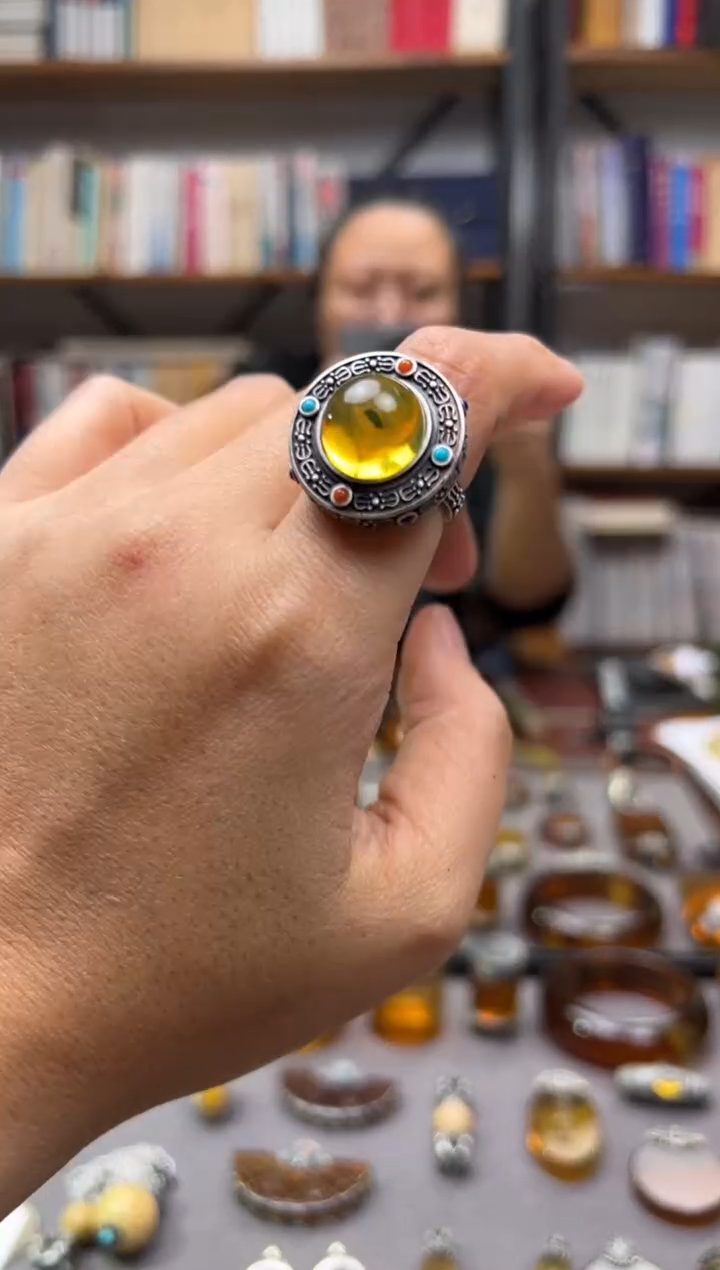 【闪购商品】琥珀颈饰未镶嵌富甲戒指