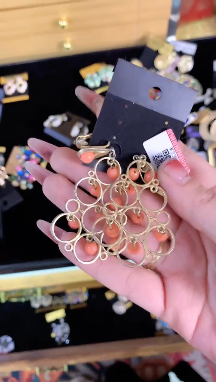 【闪购商品】瓷片楚楚中古珠宝甄选不退换