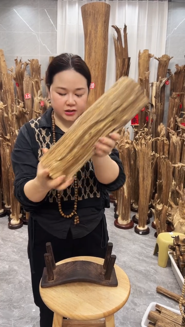 【闪购商品】沉香摆件沉香原料摆件