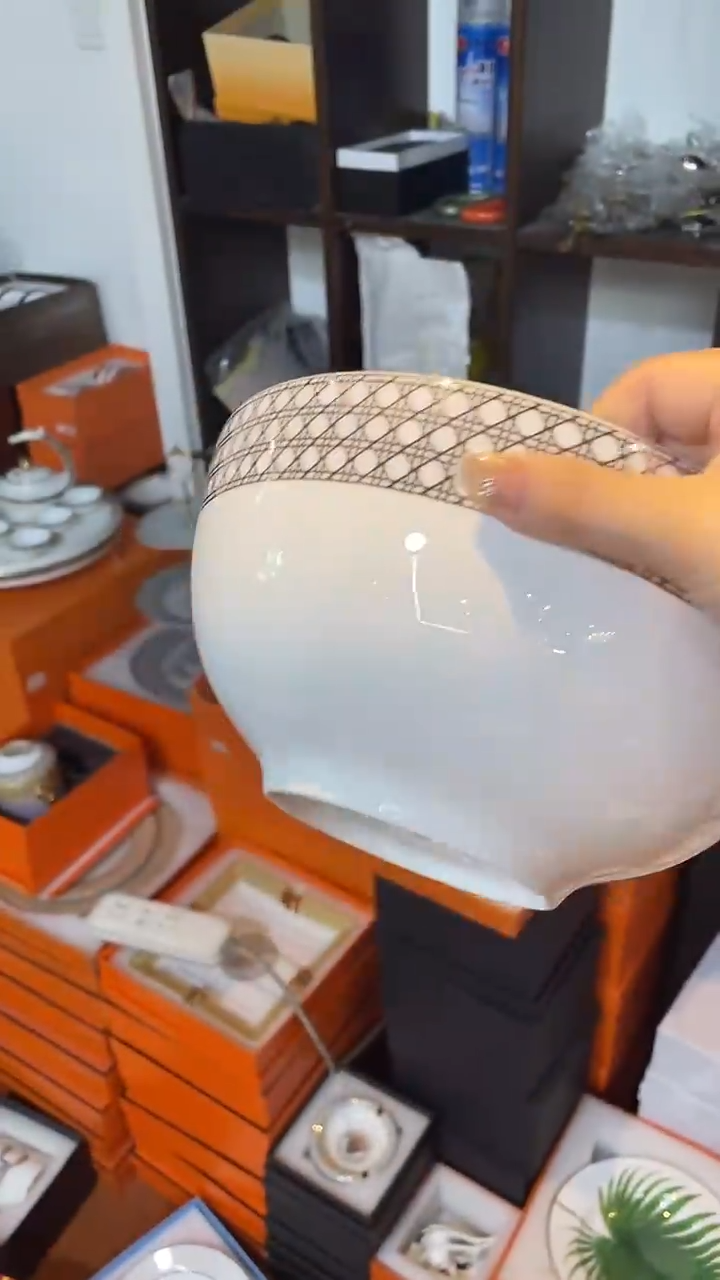 杯鸿辉家品牌瓷器，京东包邮！