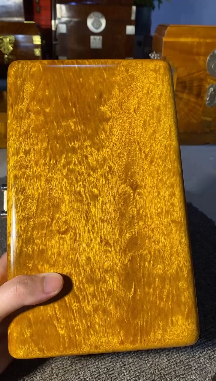 【闪购商品】金丝楠木艺金丝楠首饰盒F2