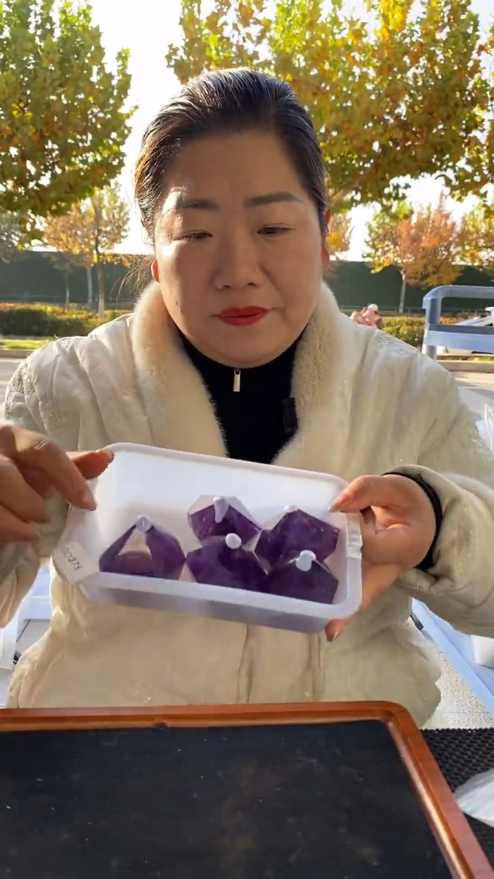 未镶嵌珠宝半成品水晶紫水晶柱子D375多样性发其一