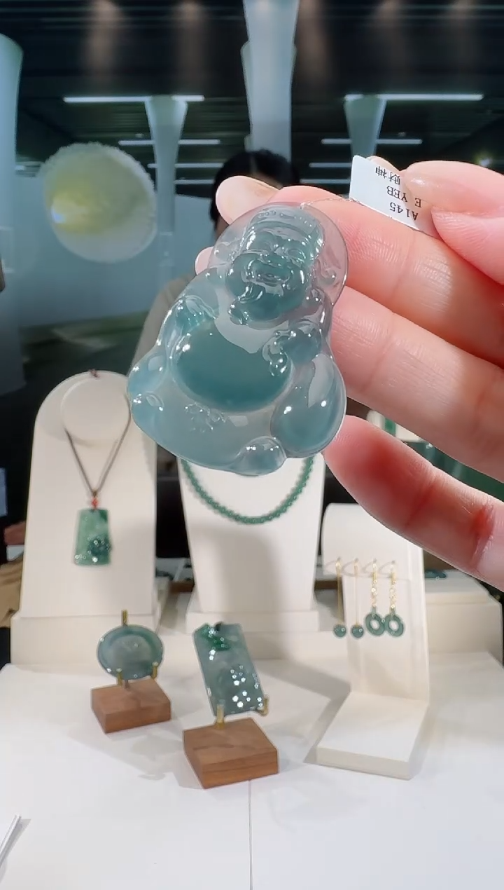 翡翠未镶嵌吊坠(不含链)财神多样性发一