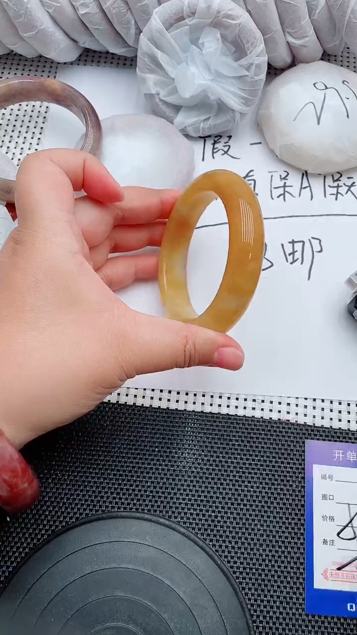 未镶嵌手镯石英质玉117-59-60