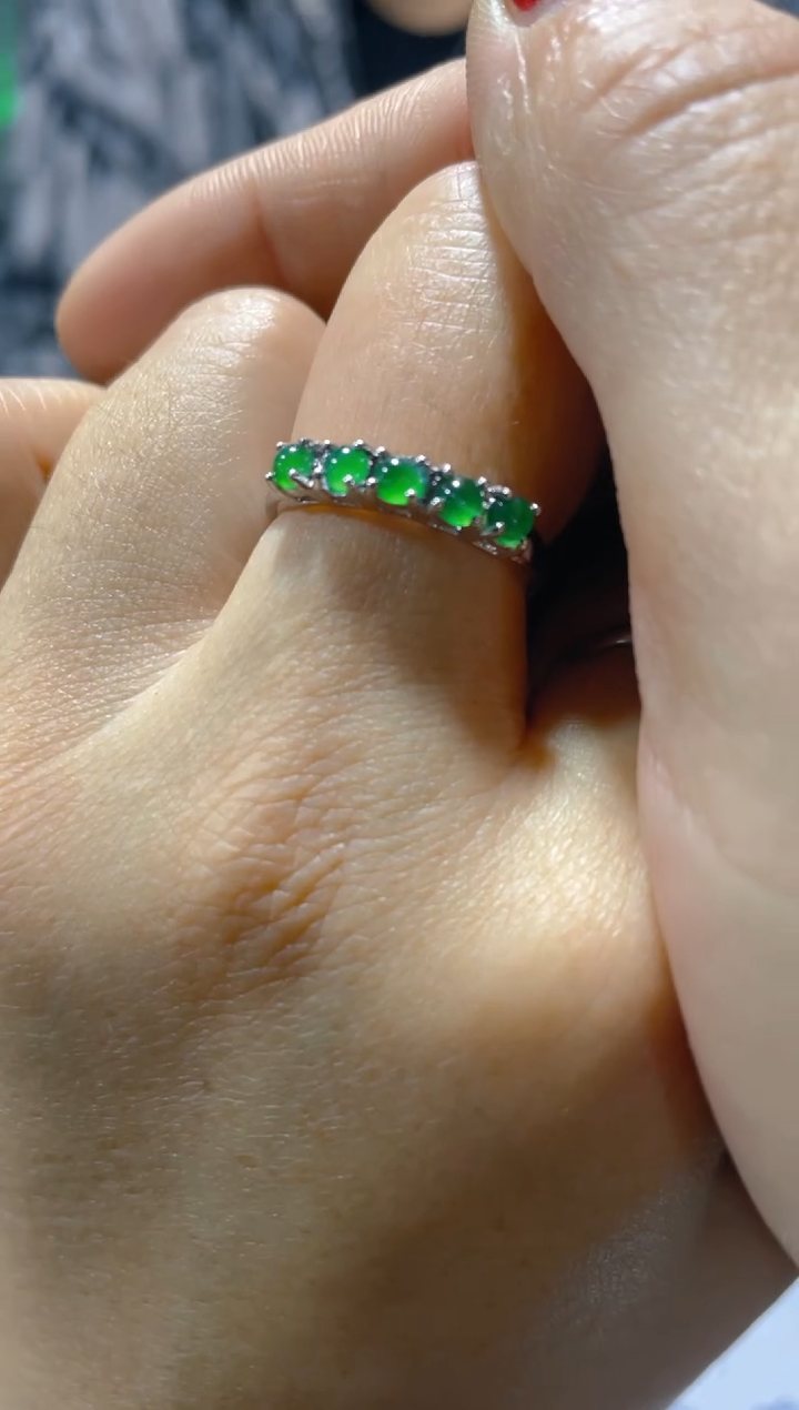 【闪购商品】翡翠戒指未镶嵌天然A货翡翠多样性发货拍一发一