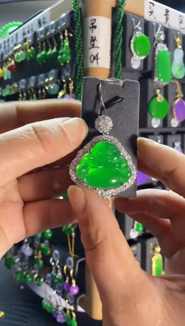 【闪购商品】翡翠耳饰银S925镶嵌219...