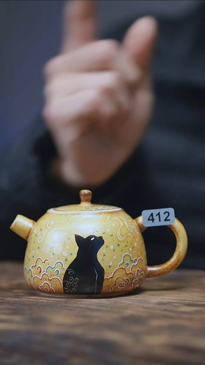 【闪购商品】412景德镇手绘玄猫手把壶
