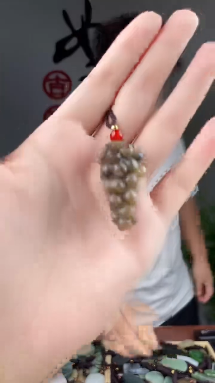 和田玉未镶嵌颈饰拍一发一，多样性发货