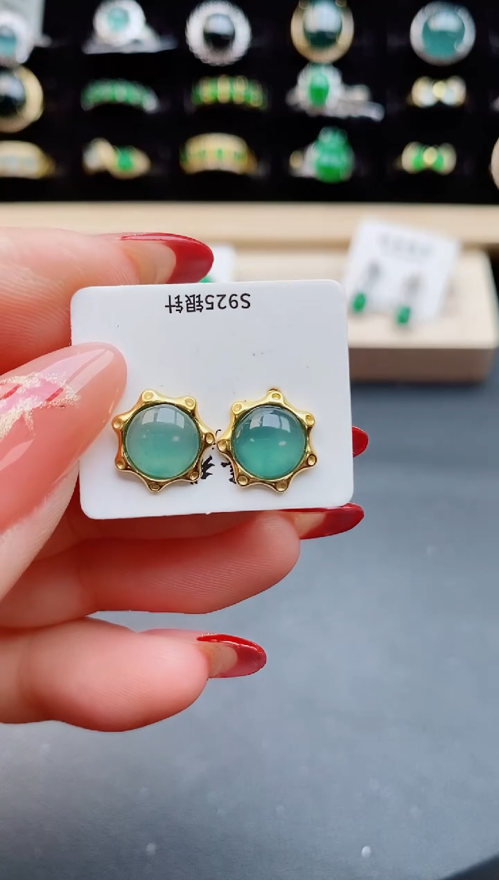 【闪购商品】翡翠耳饰银S925镶嵌12121