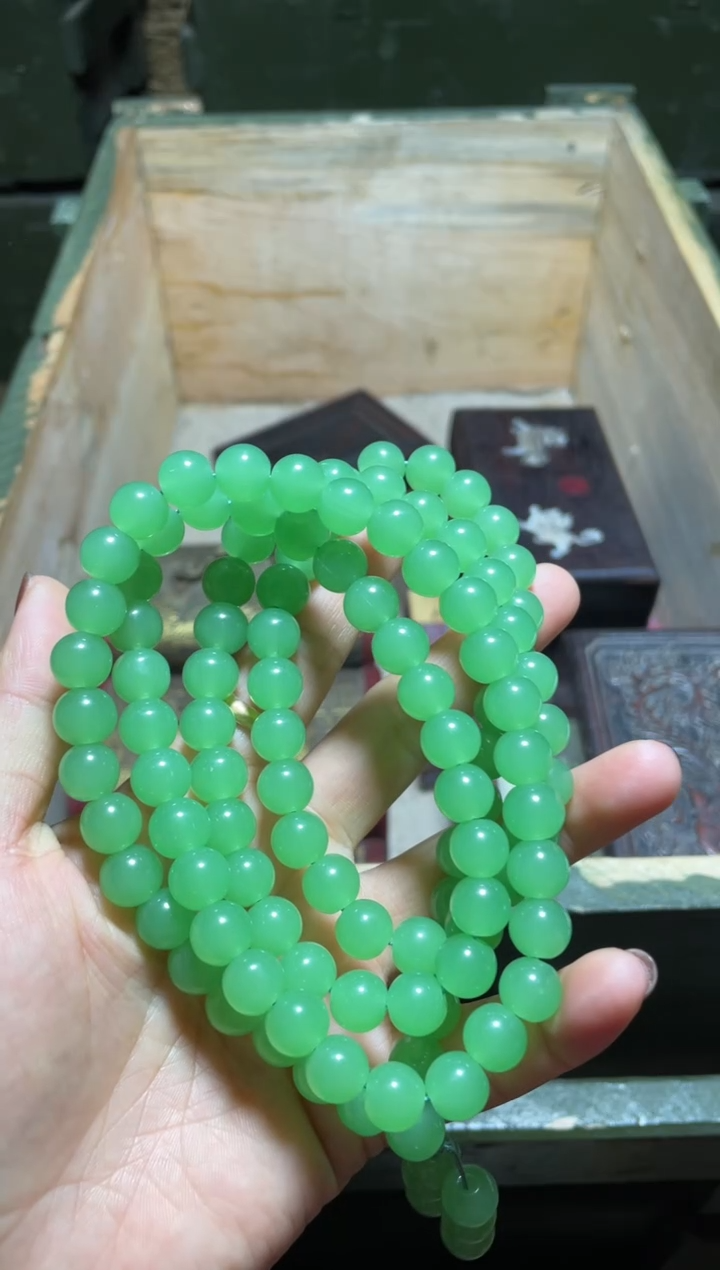 【闪购商品】苹果绿项链1件