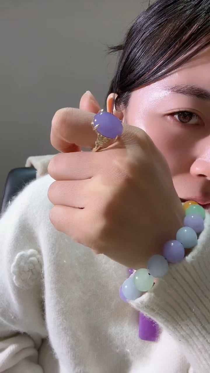 颈饰未镶嵌翡翠紫蛋面戒指金色