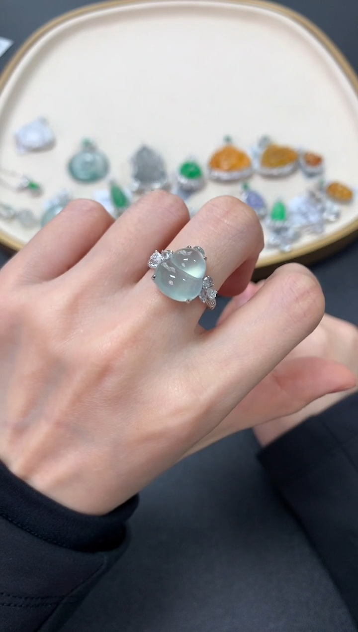 【闪购商品】翡翠戒指18K金镶嵌戒指19800