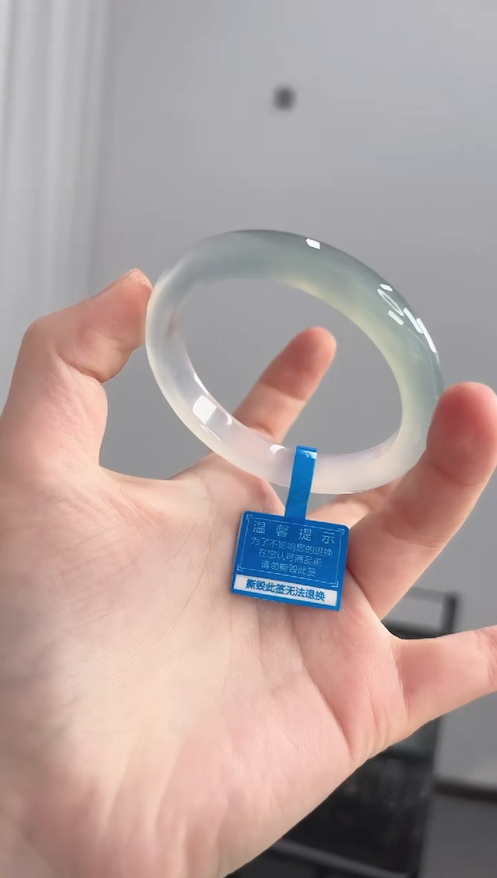 【闪购商品】玛瑙/玉髓手镯未镶嵌54圈